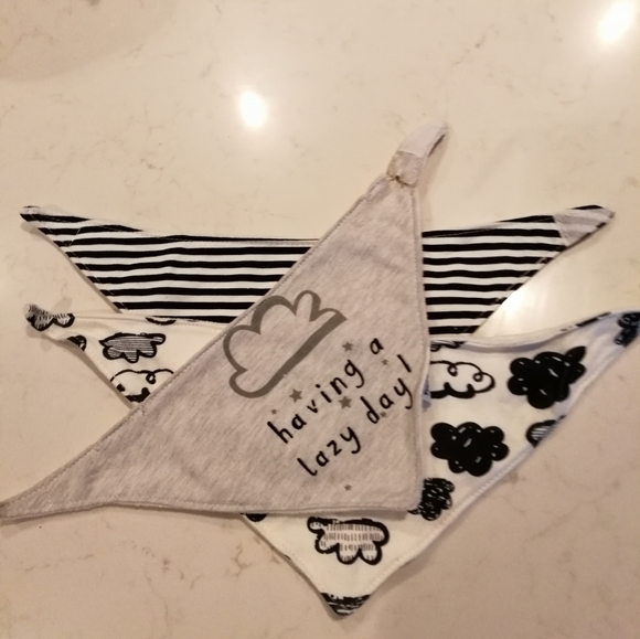 Dog scarves (bandanas) x 3 - Picture 2 of 6